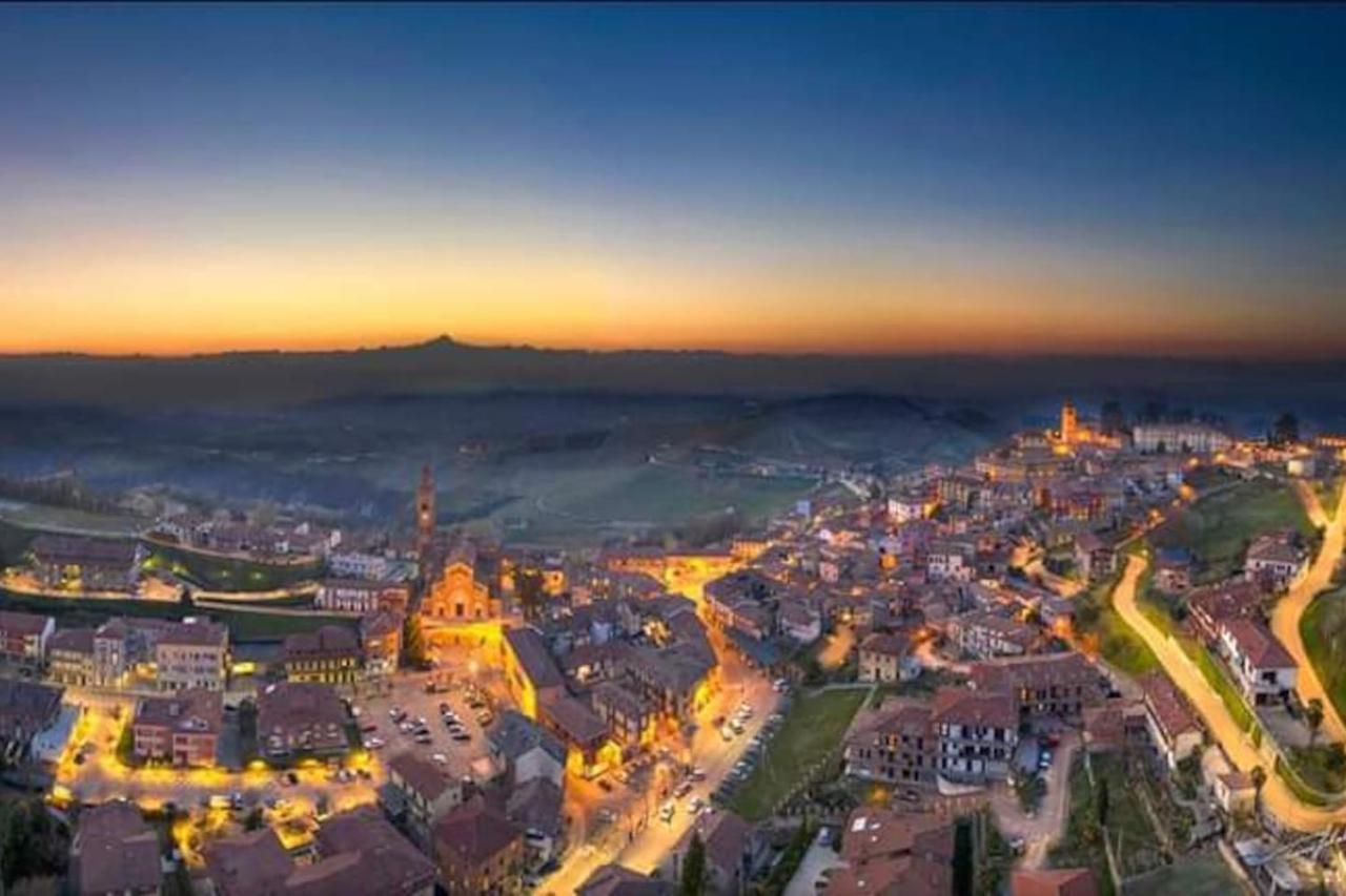 Langhe Belvedere Apartment Monforte dʼAlba Eksteriør bilde
