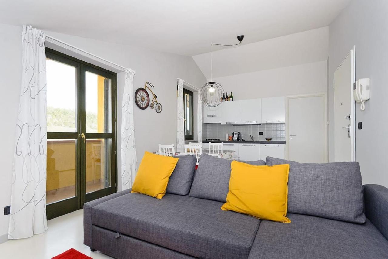 Langhe Belvedere Apartment Monforte dʼAlba Eksteriør bilde